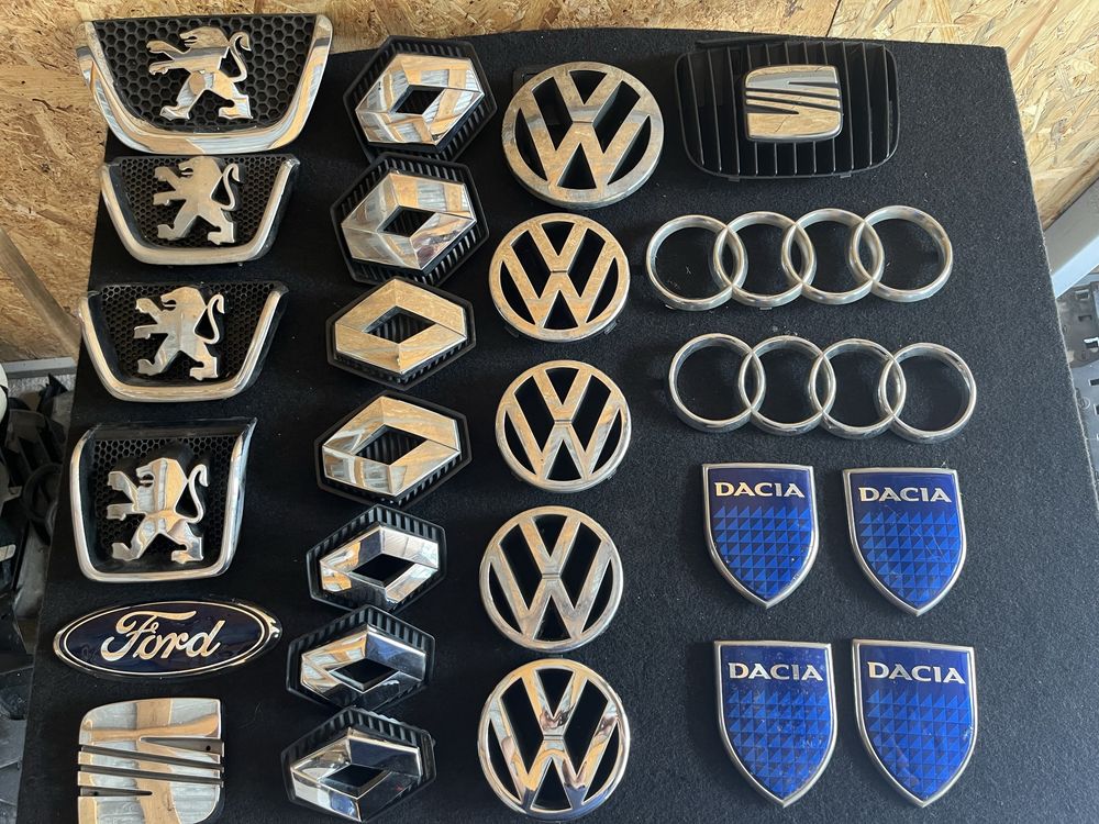 Emblema grila fata peugeot / renault /Dacia / Audi a4 b7/b8 / seat