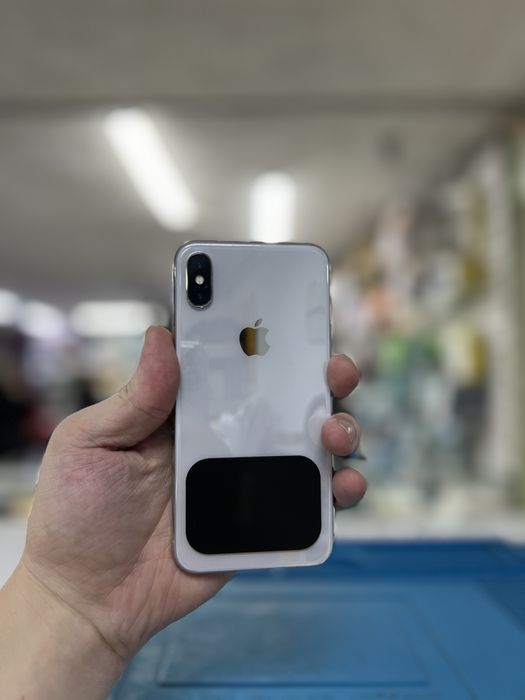 Продам Айфон Х. 64gb.