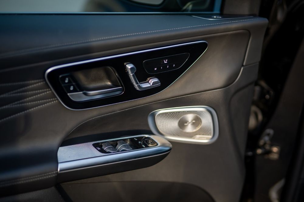 Мерцедес GLC 300 23000 км