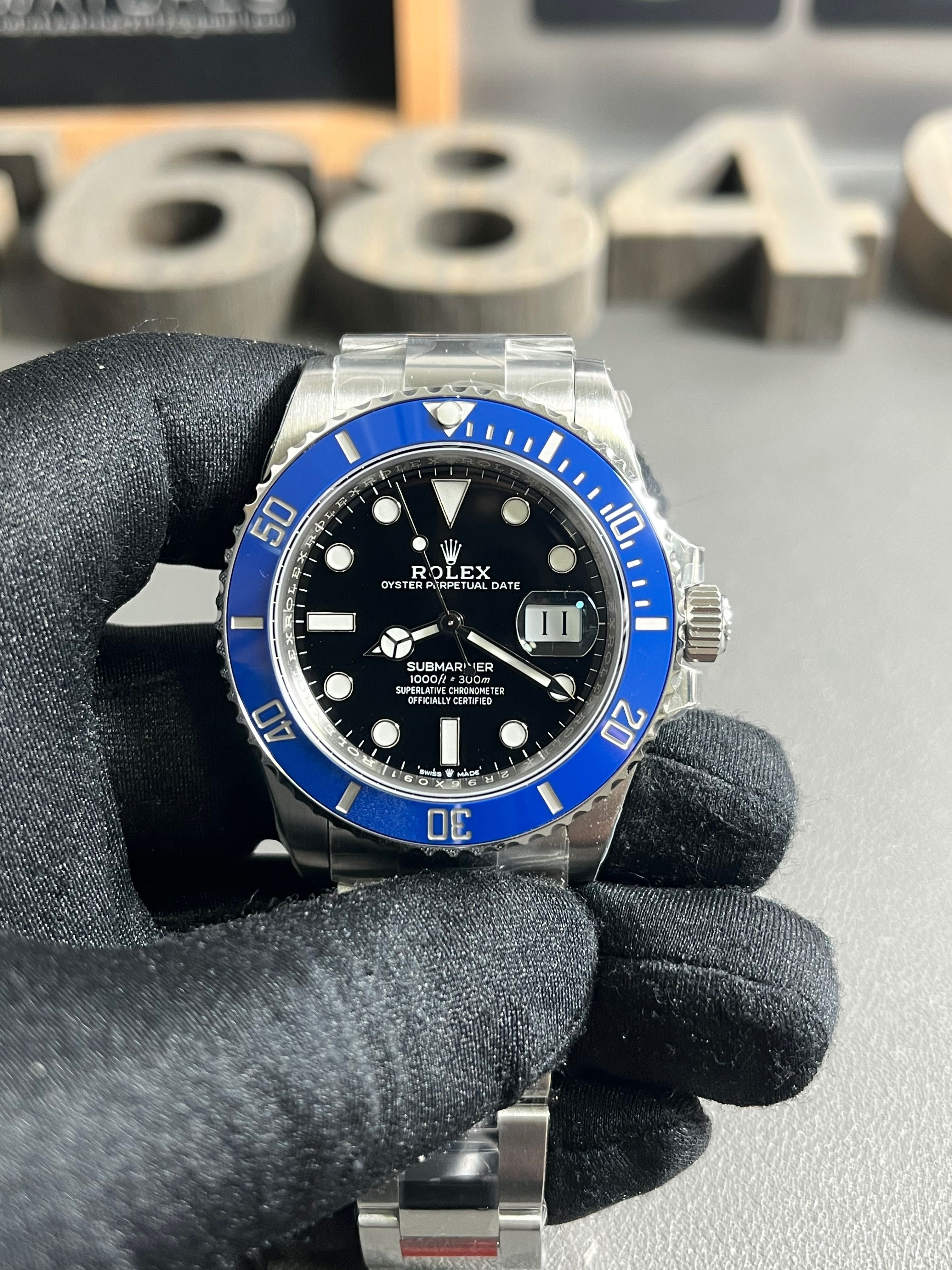 Rolex Submariner | Модифициран | 126619LB “Cookie Monster” 41mm VS3235