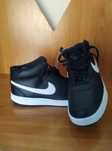 Мъжки кецове Nike Court Vision Mid 43 номер Сникърси Маратонки, найк