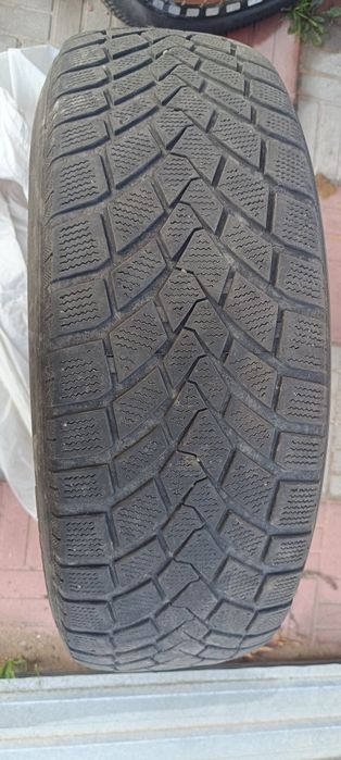 Продам шины липучки размер на 17