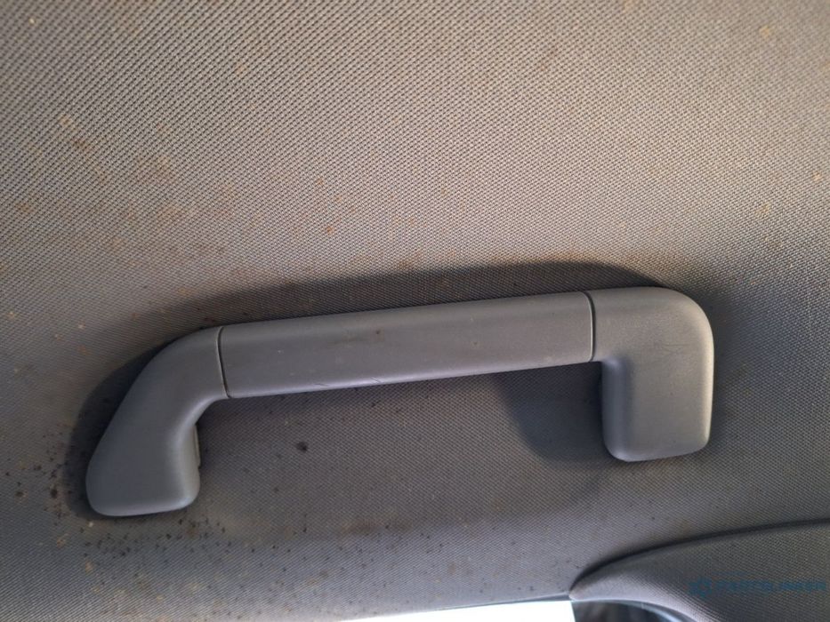 Maner de sustinere plafon fata dreapta VOLKSWAGEN TOUAREG 7LA, 7L6, 7L7 2002 - 2013 ,  7L0857608A