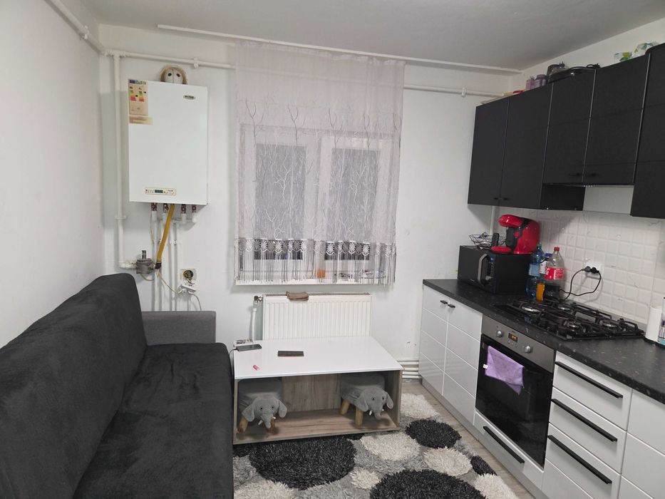 Vând garsonieră in Resita  23000€ Negociabil