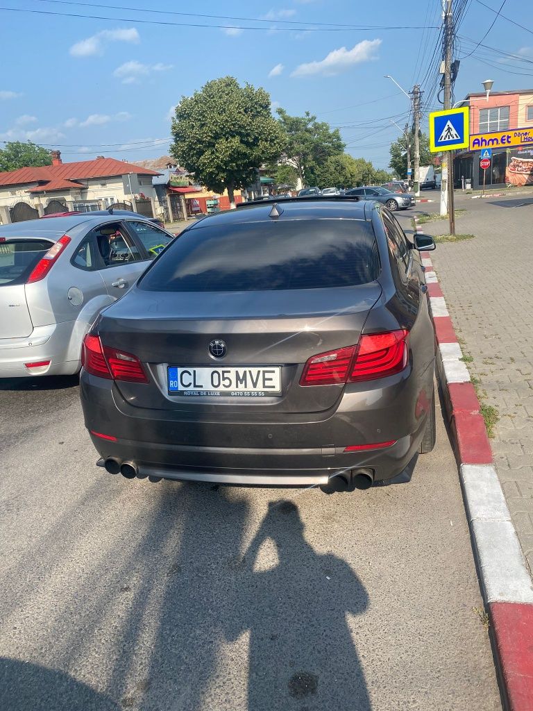 Vând bmw f 10 anul 2011