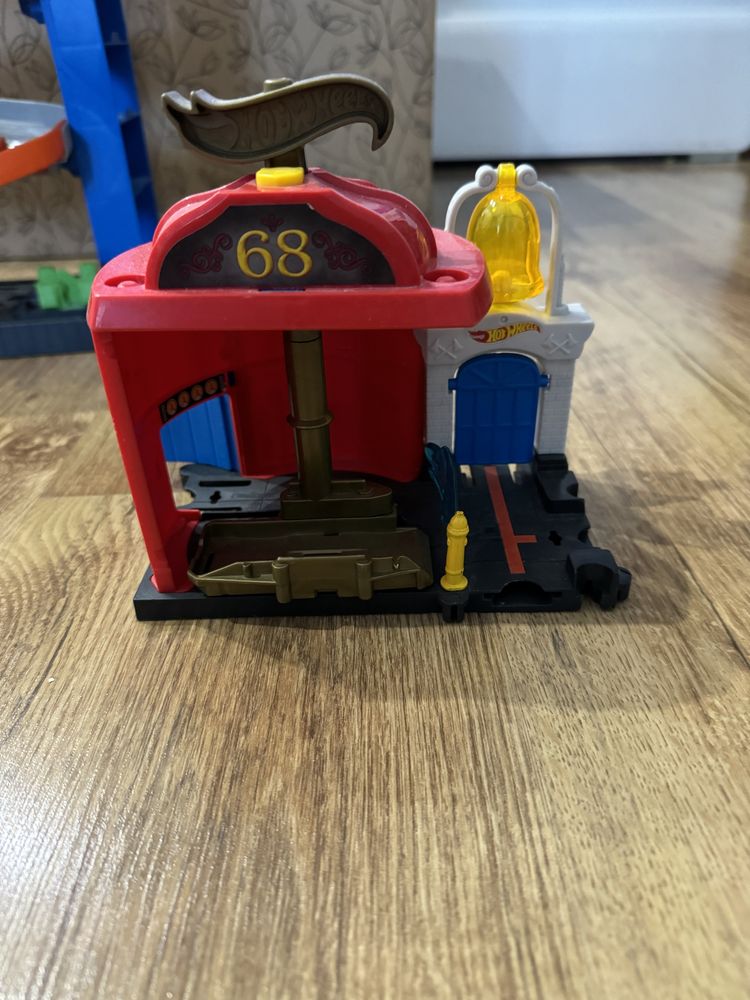 Писти от серията hot wheels