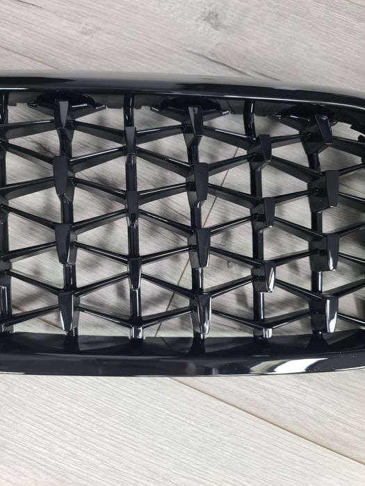 Grila-Diamond-Neagra-Full-Black-Bmw-Seria-5-G30-2017-2018-Xdrive-2019