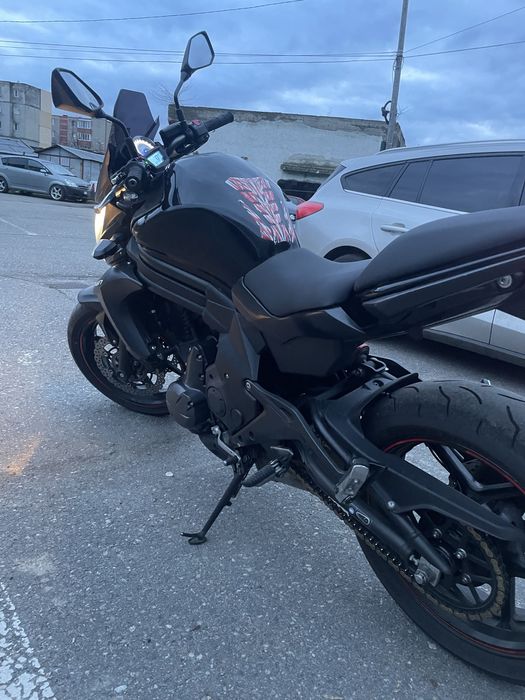 Kawasaki  er-6n de 650cc an 2015