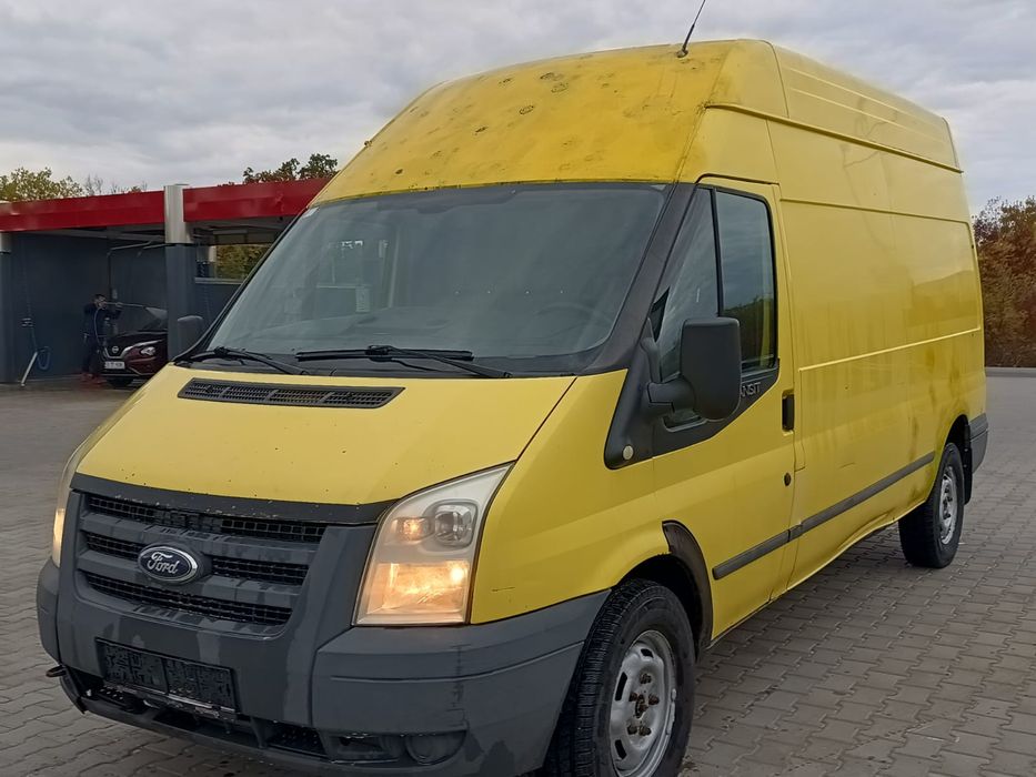 Vând Ford Tranzit 2.4 Diesel 4×4