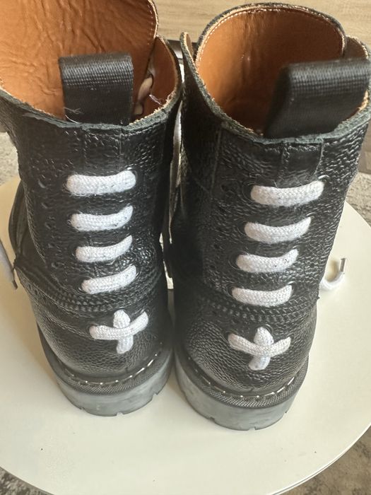 100% оригинални боти Jivenchy