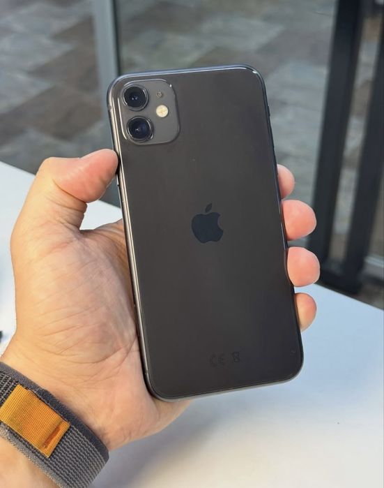 Айфон 11 ёмкость 72%  без ремонт всё работаеть