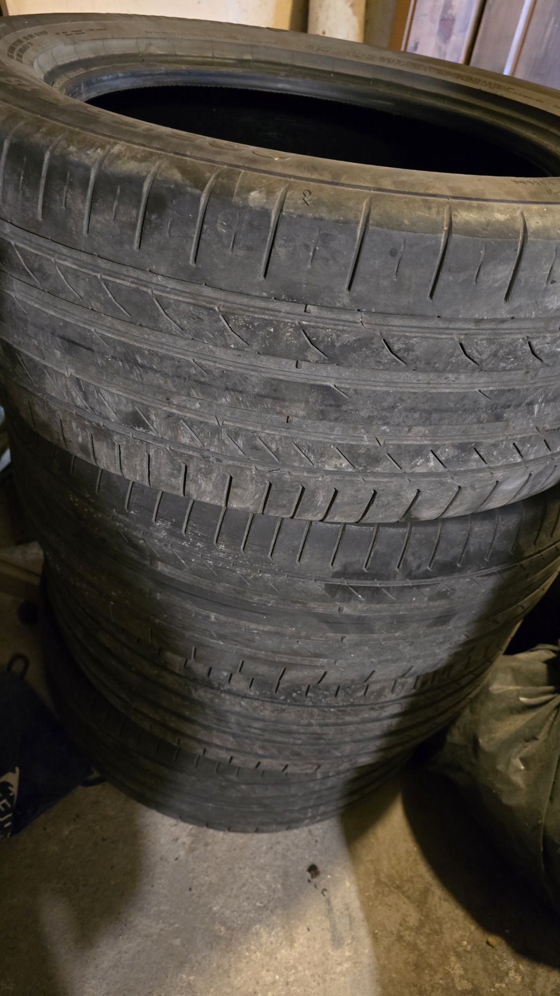 Летни гуми Continental 235/55 R18