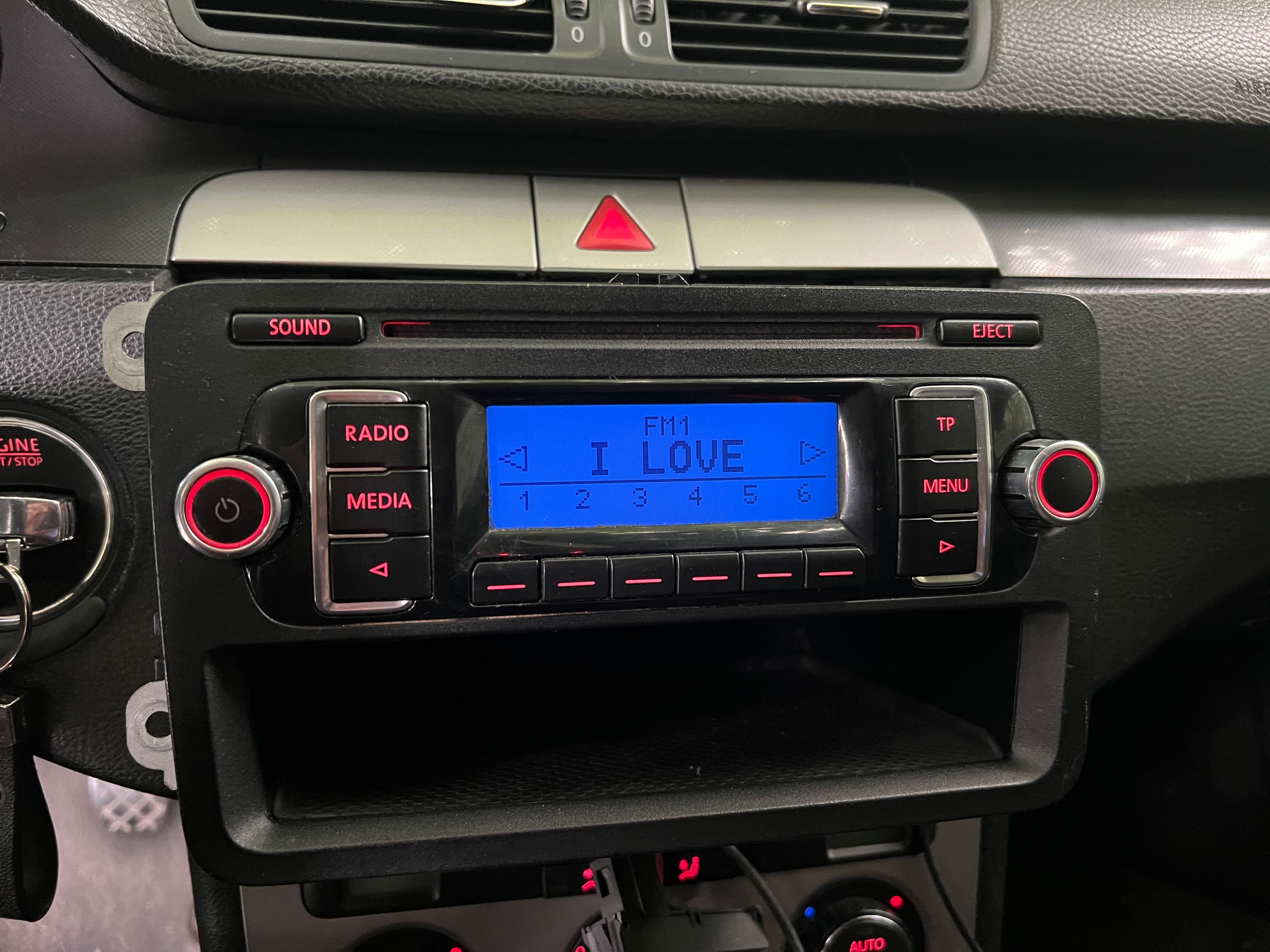 RCD 210 VW Mp3 radio
