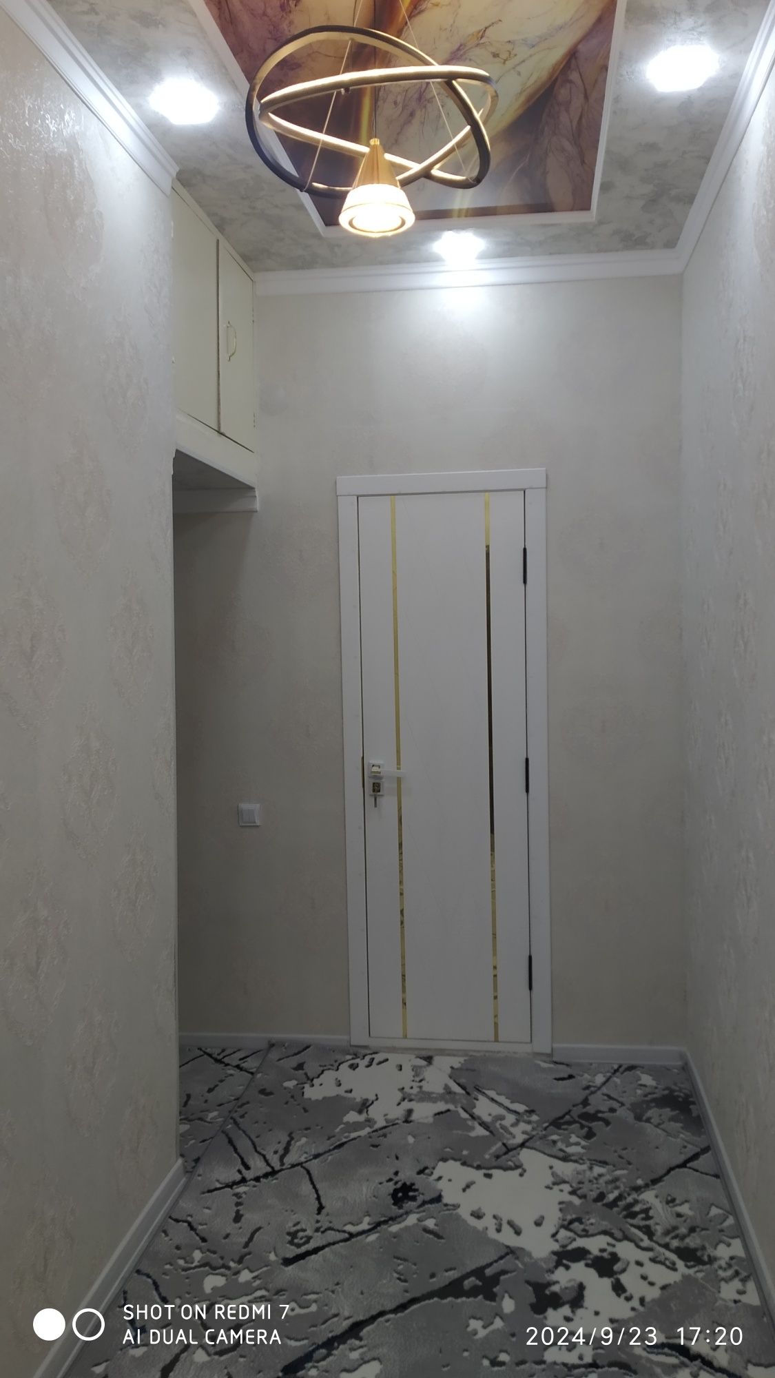 Maklersiz. Deyarli Hech qancha yashalmagan yangi uy, barcha jihozlari