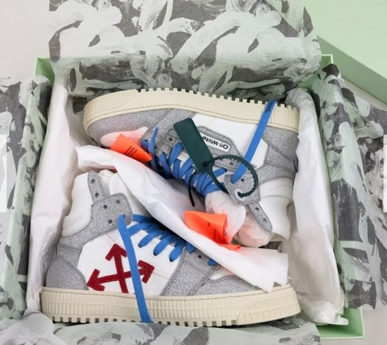 Off white court 3.0 stare foarte bună