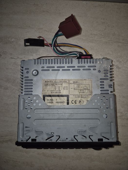 CD Sony CDX-GT414U