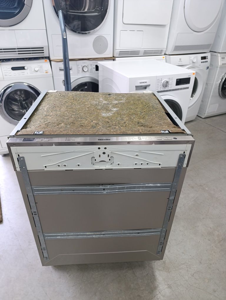 Съдомиялна машина MIELE XXL 60см