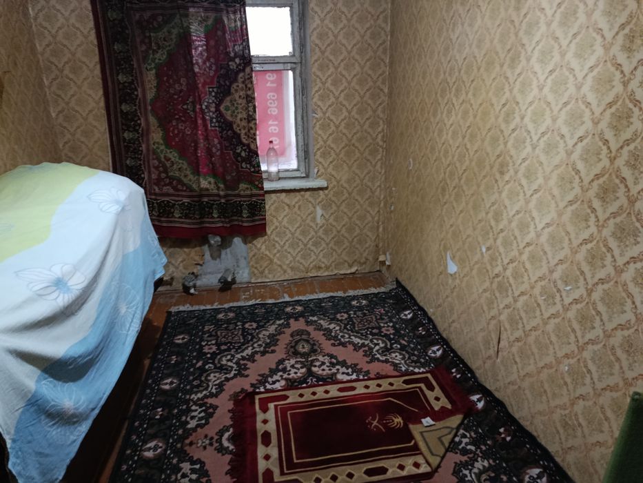 Uy sotiladi. G'ishtlik.