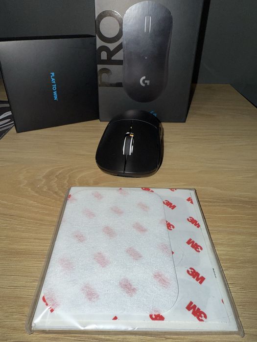 Гейминг мишка Logitech - PRO X SUPERLIGHT, оптична, безжична, черна