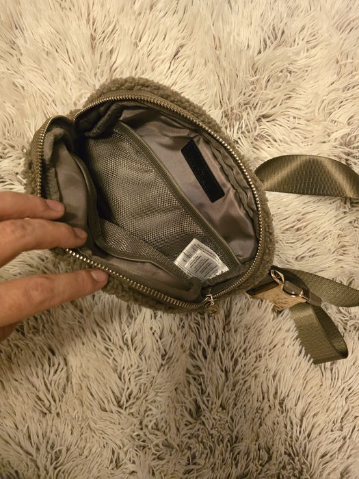 Borsetă/Gentuță cu buzunare. Kyodan Belt Bag din fleece