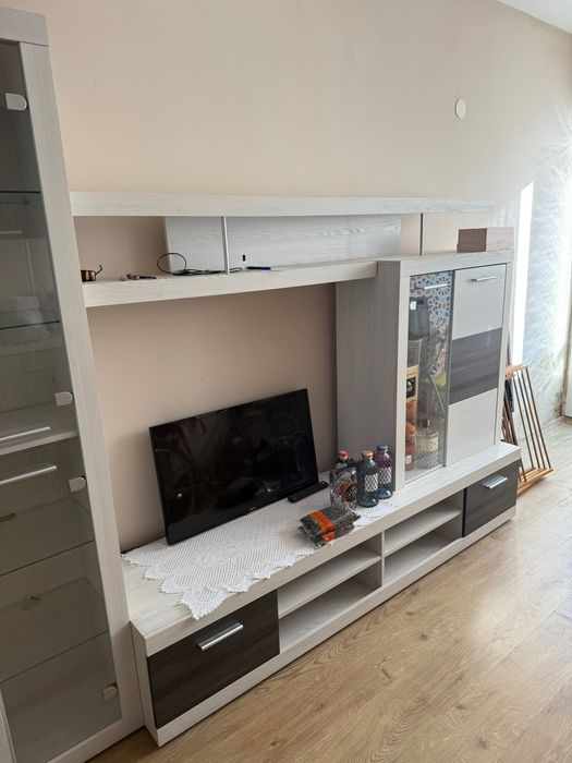 Мебели Скрин и Секция с Лед осветление