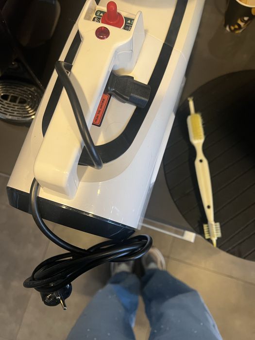 Професионална бавнооборотна сокоизстисквачка Green Star Elite