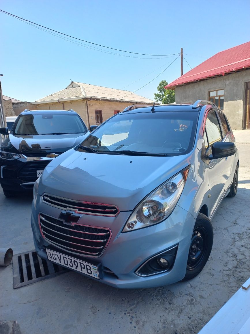 Chevrolet spark 2015