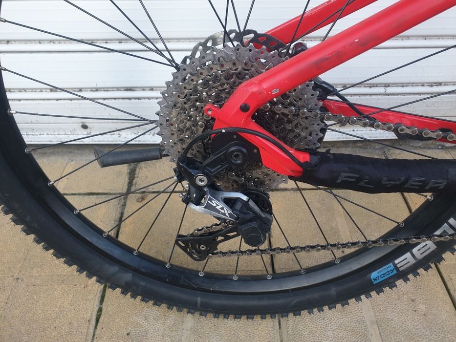 Електрически велосипед  27.5 Flyer  Bosch cx