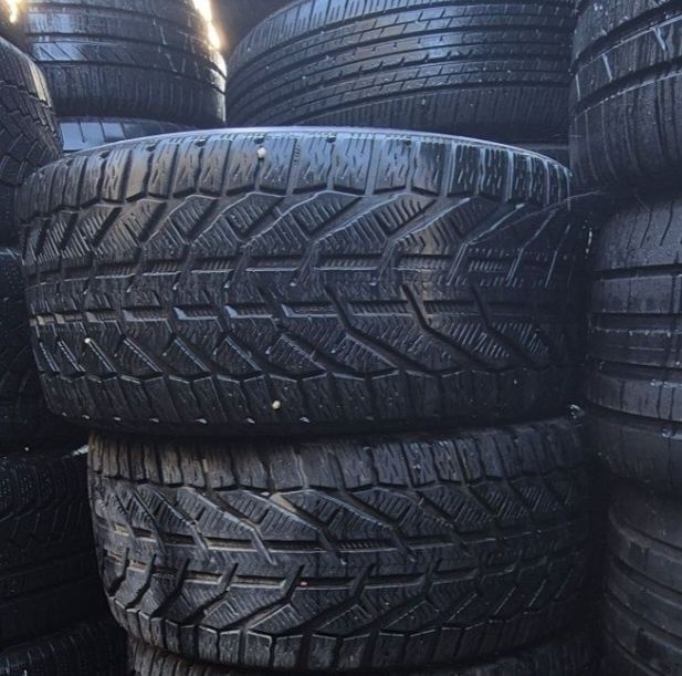 Anvelope iarna 245 40 r18