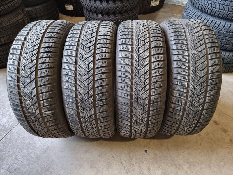 225/60/17 Pirelli 4piese