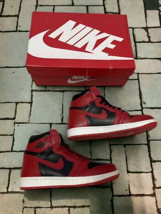 Nike Air Jordan 1 High "Varsity Red" / Produs Nou / Unisex