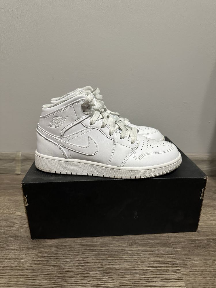 Nike Jordan 1.
