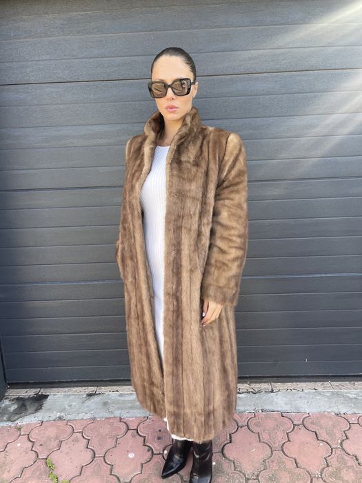 Haina lunga din blana naturala de vizon cappuccino