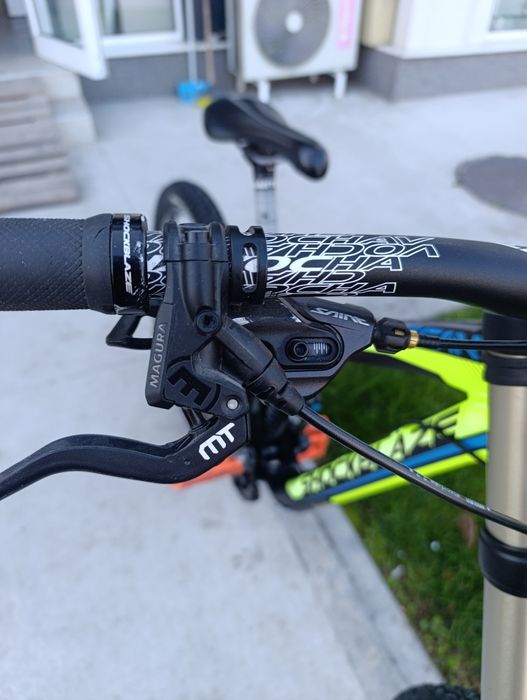 Планински Велосипед SHOCKBLAZE DH Team Alloy 26/М MD