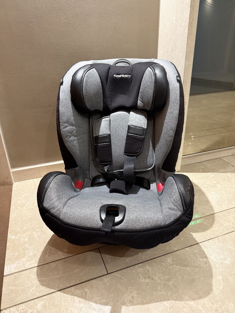 Foppapedretti Isofix ПЕРФЕКТНО от 9 месеца до 12 години