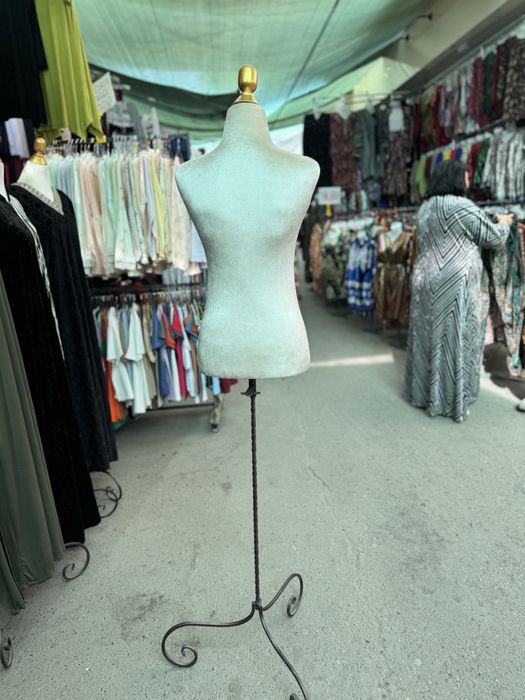 Kiyimlar uchun maniken