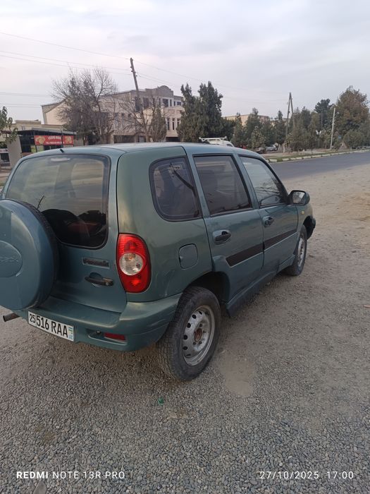 Chevrolet niva .