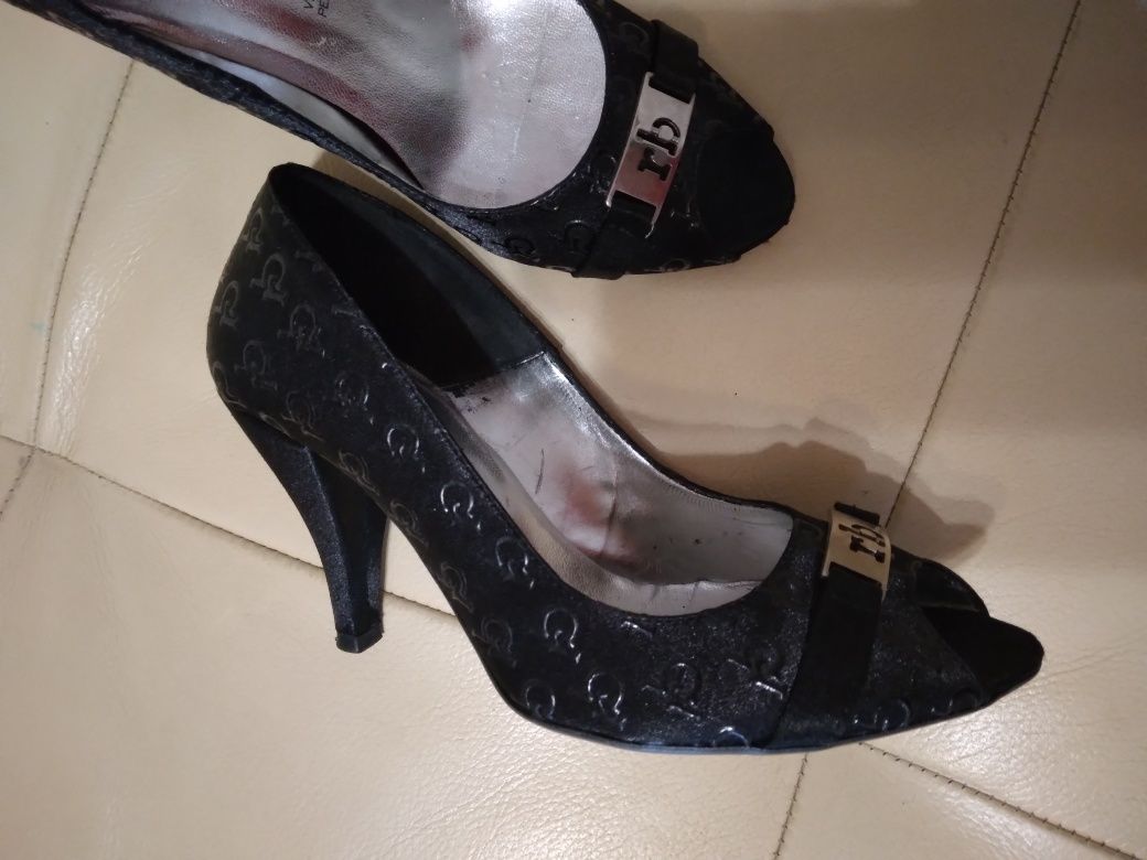 Pantofi noi piele 35/36