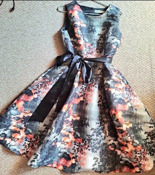 Rochie de ocazie rochie de seara nuanțe tomnatice