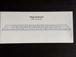 Tastatura Apple Magic Keyboard (2024) cu Touch ID