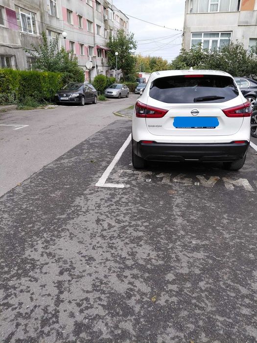 Nissan Qashqai 1.2 benzină, Automat, 2018 – 100.000 km