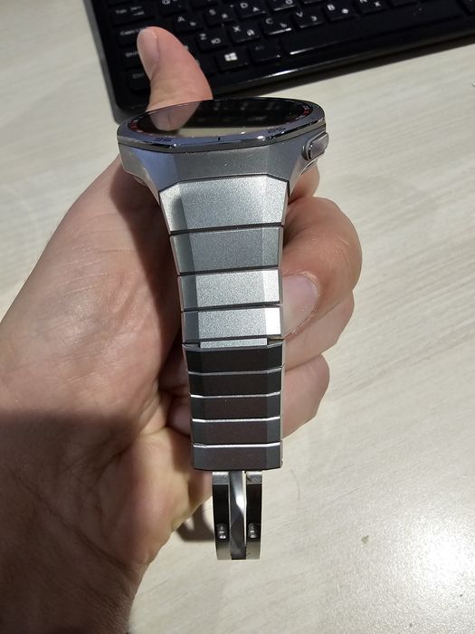 Huawei watch gt 5 pro titanium