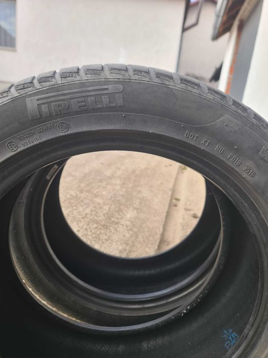 Anvelope de iarna 225/50/17