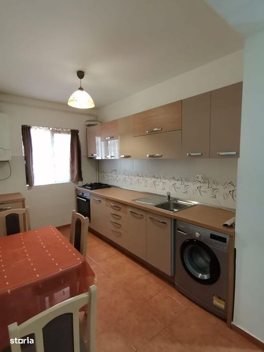 Vand apartament 1 camera Centru