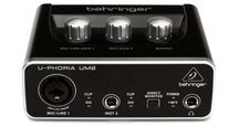 Behringer U-Phoria UM2