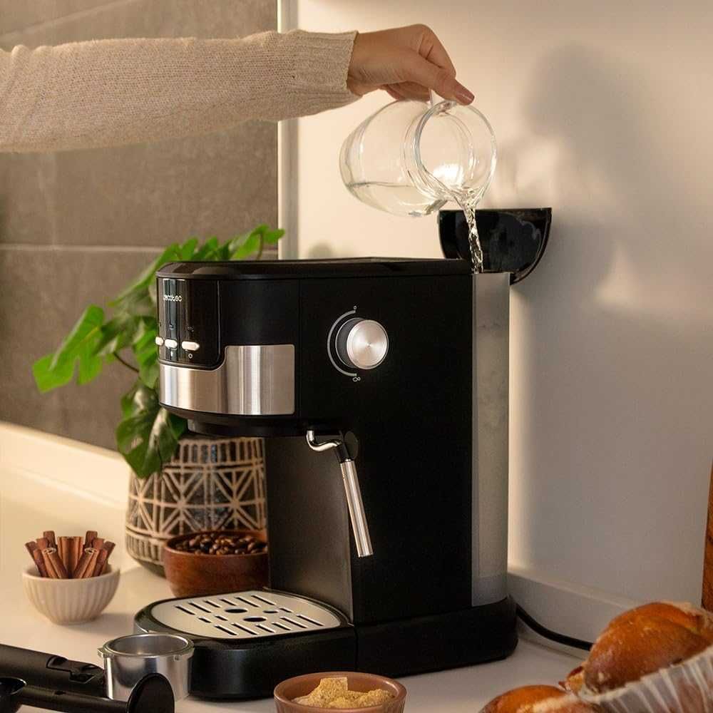 Еспресо машина Cecotec Compacta Power Espresso 20 Pecan, 1100 W, 20bar