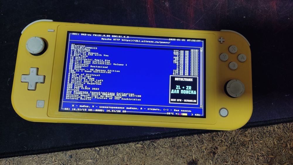 Switch lite в отличном состоянии с кучей игр