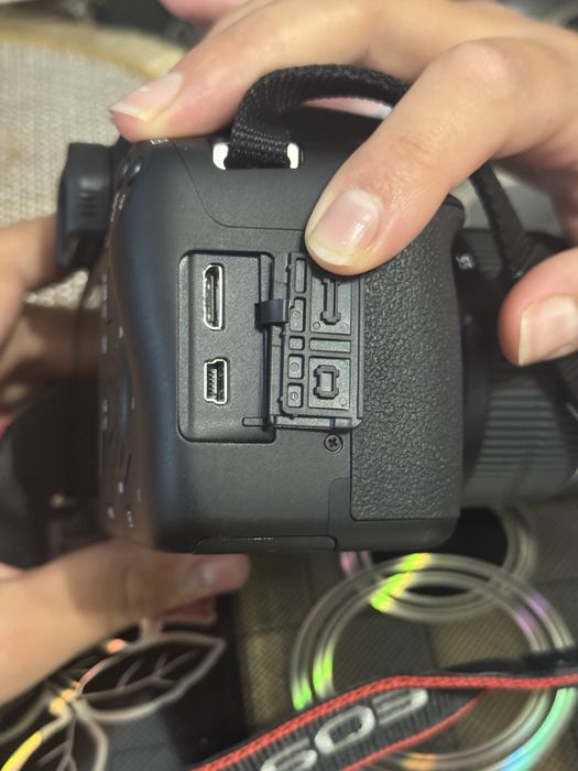 Фотоапарат Canon EOS 4000D