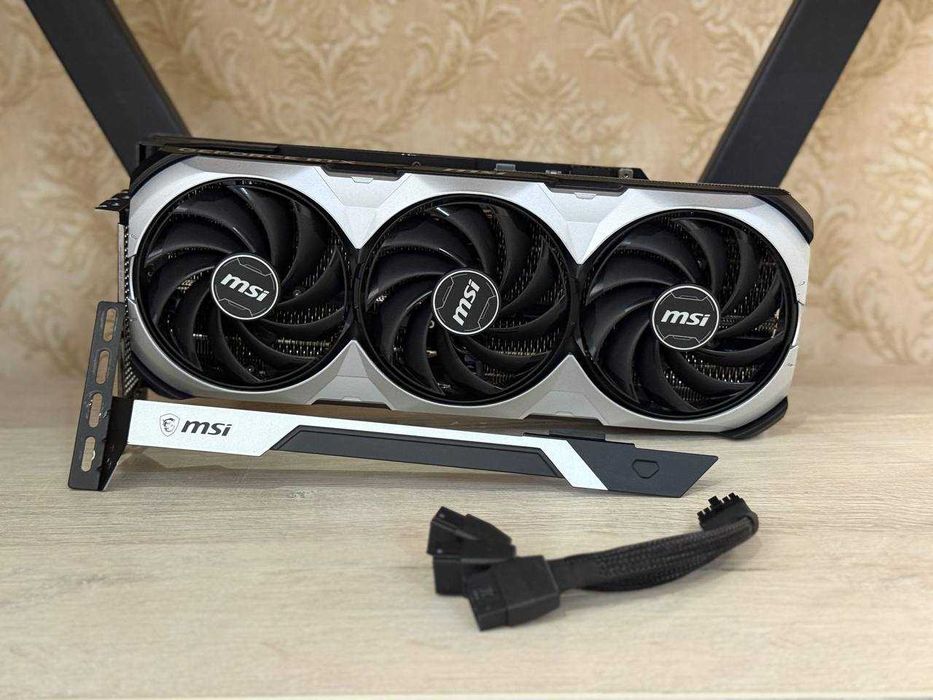 MSI Ventus 3x RTX4090 24GB 384BIT GDDR6X OC Пломба Есть