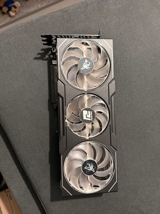 PC  - RX 7900 XT, R7 5700x, Gigabyte B550 Gaming X, 32 GB DDR4 RAM